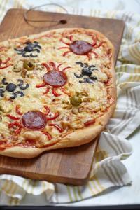 Spooktacular Halloween Recipes 9 Yummy Spider Pizza