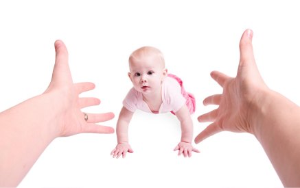 Baby Milestones - The First Year 7 baby crawling