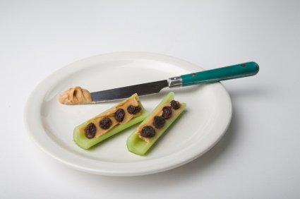 Making Healthy Foods Fun for Kids 10 ants on a log - celery, peanut butter and raisins