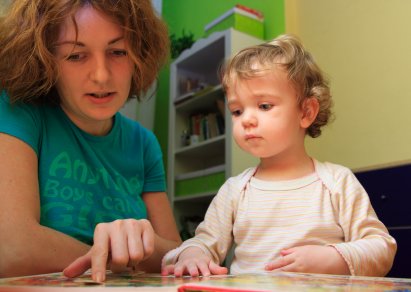Tips for Avoiding Homeschool Burnout 8 Mom homeschooling her daughter